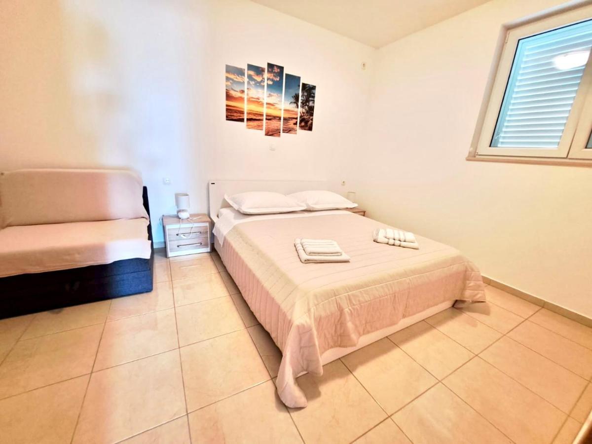 Nemira Beach Getaway Omiš Eksteriør bilde